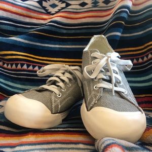 Keen Coronado Canvas Sneakers Size 8